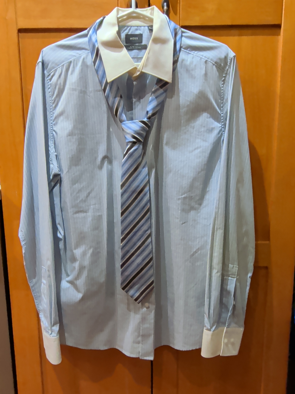 MEXX Slim Fit Dress Shirt & Matching Tie Set – Men's XL
